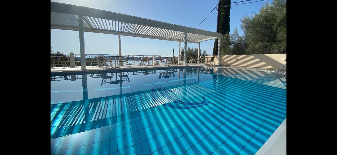 Oasis Hotel Perigiali Exteriör bild